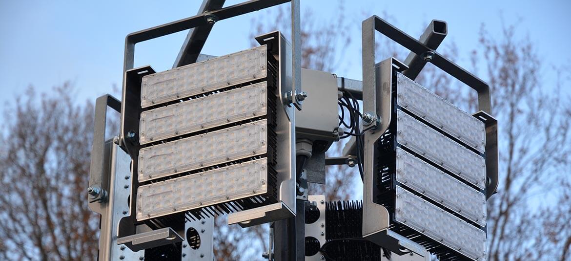 mobiele-mast-met-ledverlichting-lg (1)
